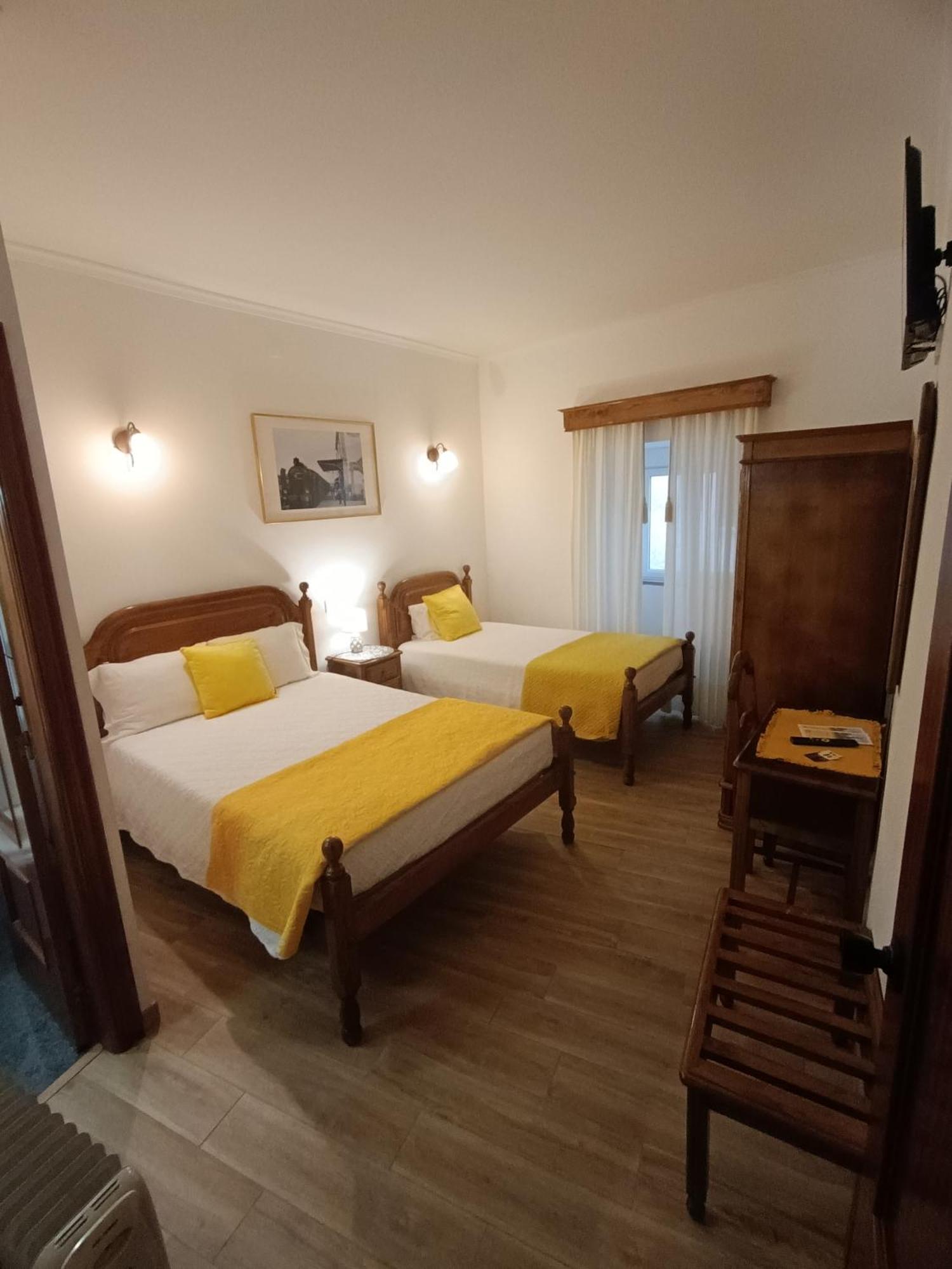 Al - Casa 42 Hotel Moncao Ngoại thất bức ảnh
