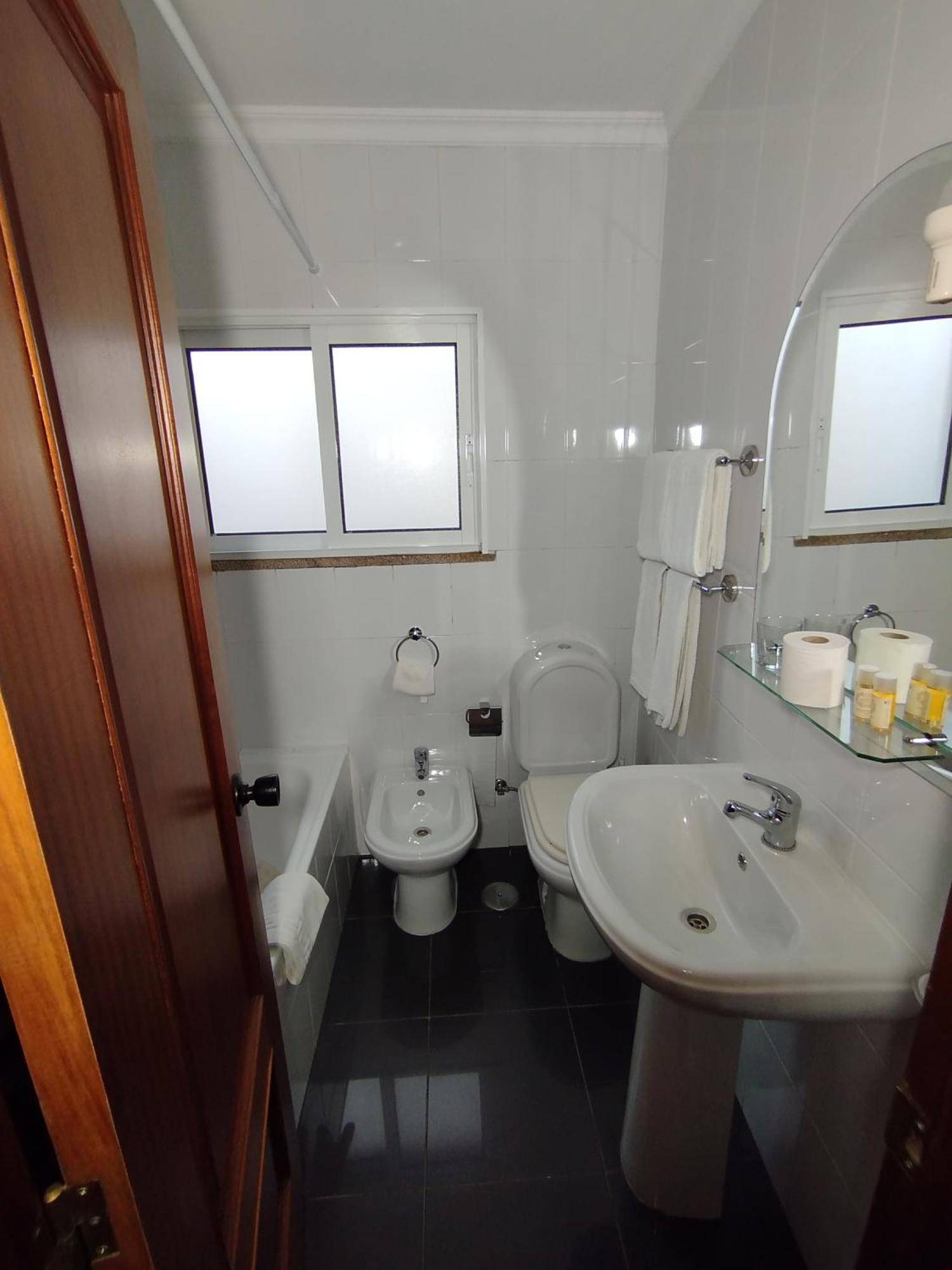 Al - Casa 42 Hotel Moncao Ngoại thất bức ảnh