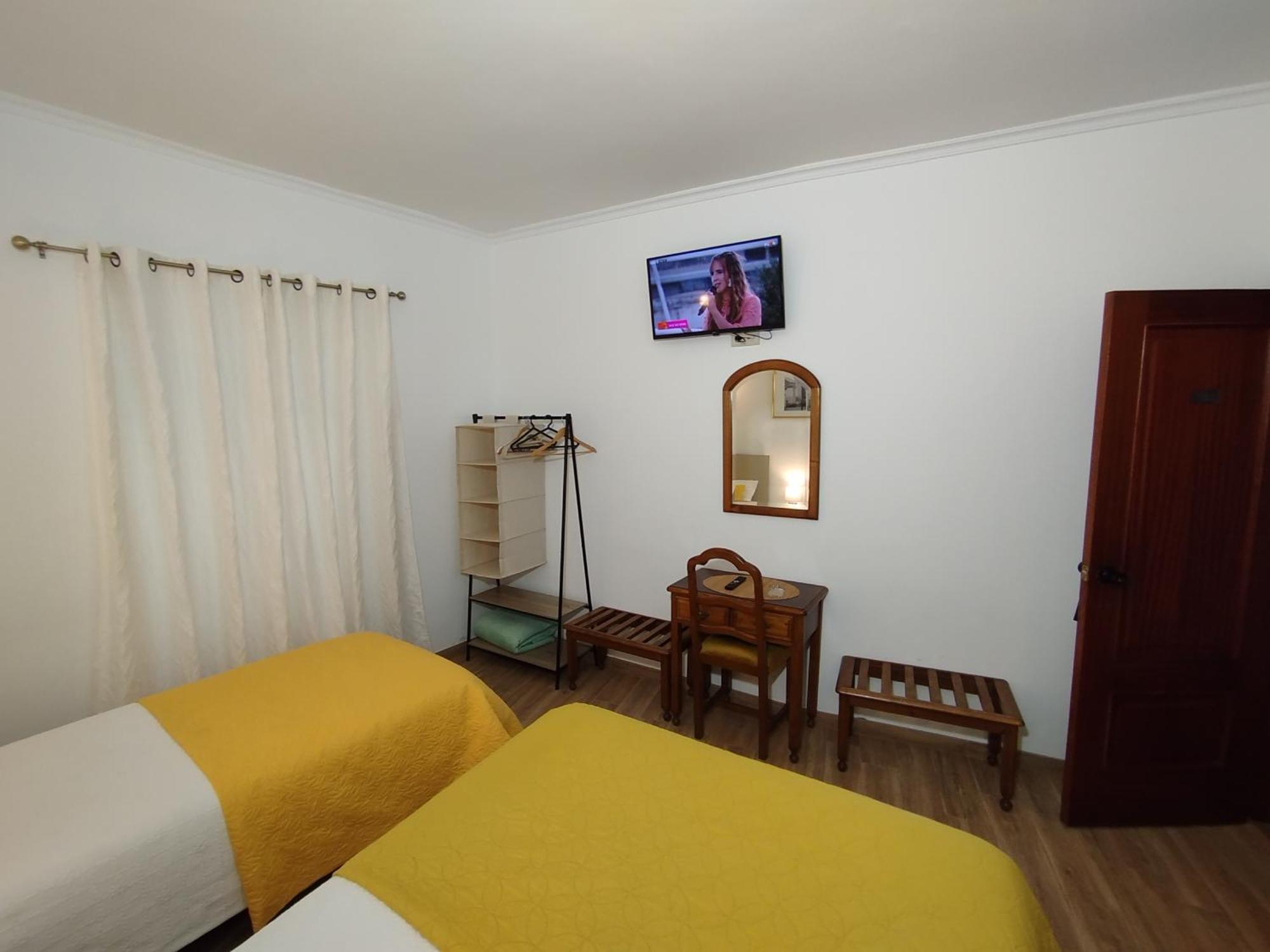 Al - Casa 42 Hotel Moncao Ngoại thất bức ảnh